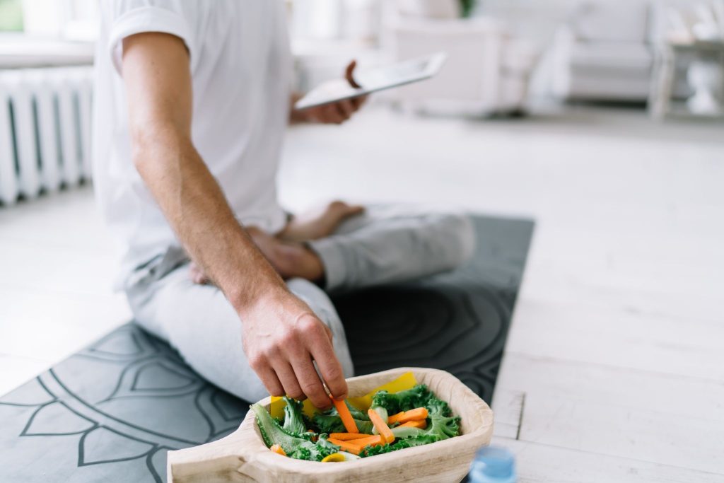What are the most important healthy habits for daily life?